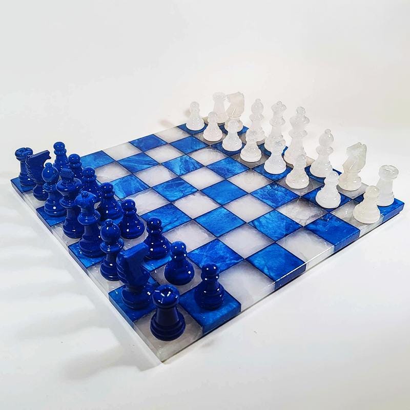 1970s Chess Set in Genuine Hand Carved Alabaster of Volterra. Transparent White and Blue - Made in Italy