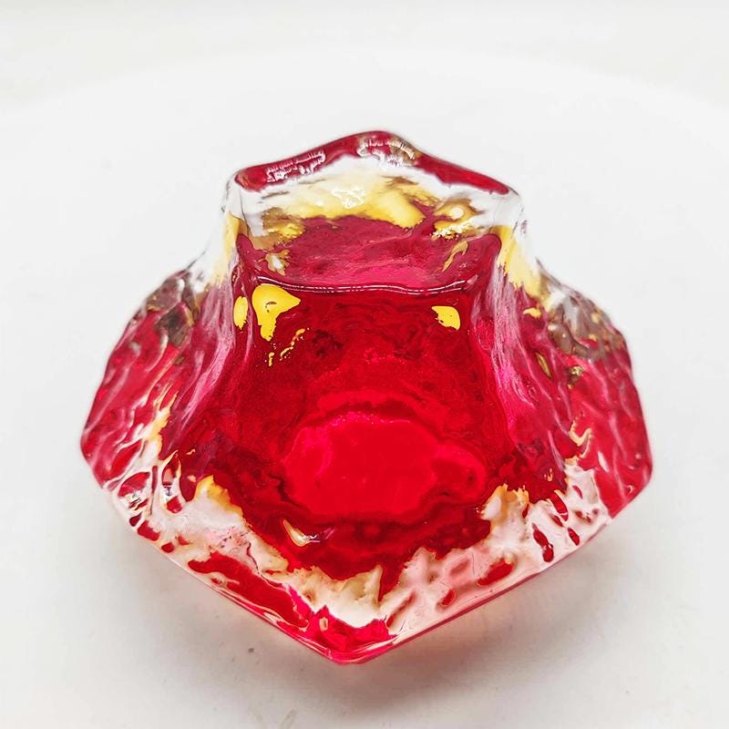 1960s Stunning Ashtray or Catch-all in Murano Glass by Flavio Poli for Seguso. Made in Italy.