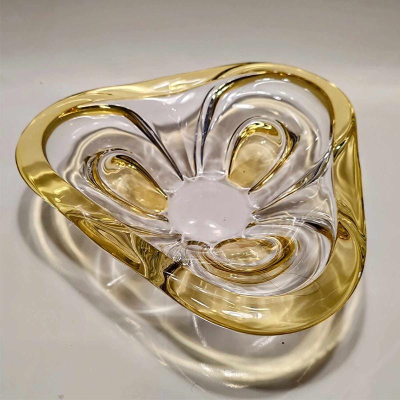 1960s Big Centerpiece - Large Catch-all - Huge Ashtray in Murano Glass. Made in Italy.