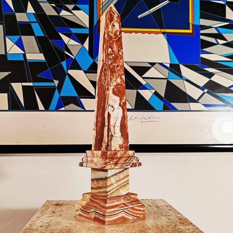 1970s Stunning Big Obelisk in Red an White Italian Marble. Made in Italy.
