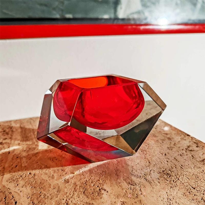 1960s Stunning Red Ashtray or Catch-all in Murano Glass by Flavio Poli for Seguso.