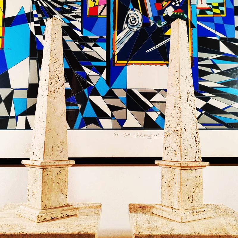 1960s Stunning Pair of Large Obelisks in Hand Carved Italian Travertine. Made in Italy - 50 cm h - 19.68 h inches.