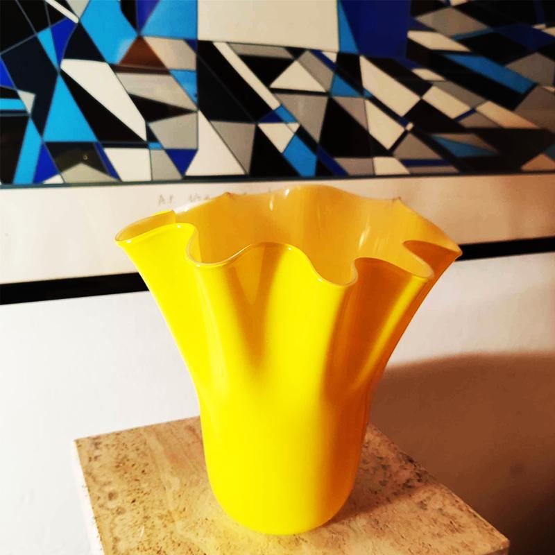 1970S Stunning Jacketed  Fazzoletto Vase in Murano Glass. Made in Italy