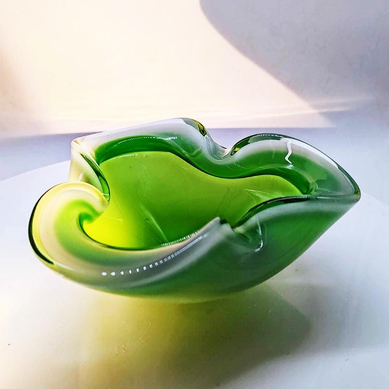 1960s Big Ashtray or Catch-all in Murano Glass by Flavio Poli for Seguso. 18 cm - Made in Italy.