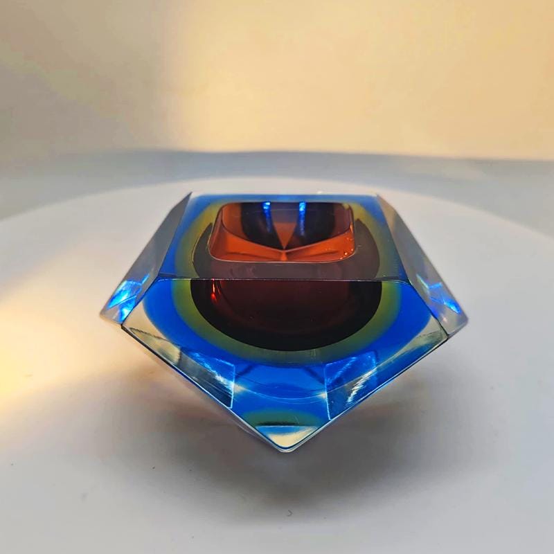 1960s Stunning Ashtray or Catch-all in Murano Glass by Flavio Poli for Seguso. Made in Italy