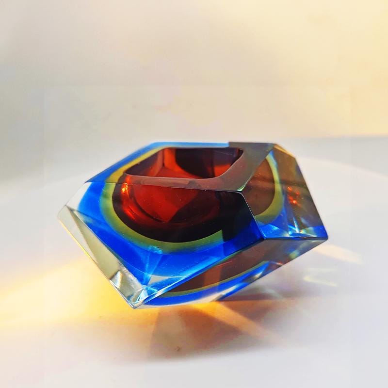 1960s Stunning Ashtray or Catch-all in Murano Glass by Flavio Poli for Seguso. Made in Italy
