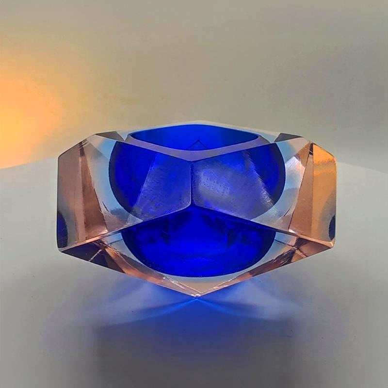 1960s Stunning Ashtray in Murano Glass by Flavio Poli for Seguso. Made in Italy.