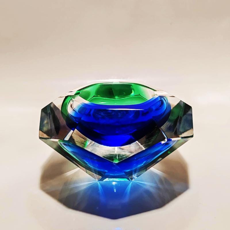 1960s Rare Ashtray or Catch-all in Murano Glass by Flavio Poli for Seguso.