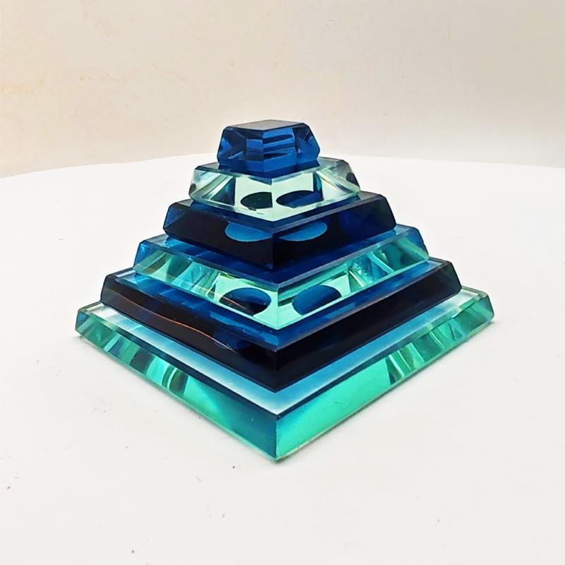 1970s  Little Crystal Pyramid  Paperweight by Fontana Arte. Made in Italy