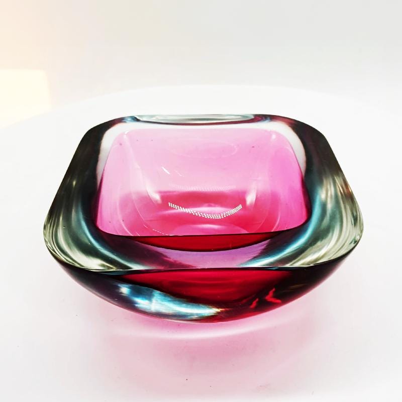 1960s Pink Square with Round Corners Ashtray or Catch-all in Murano Glass. Made in Italy.