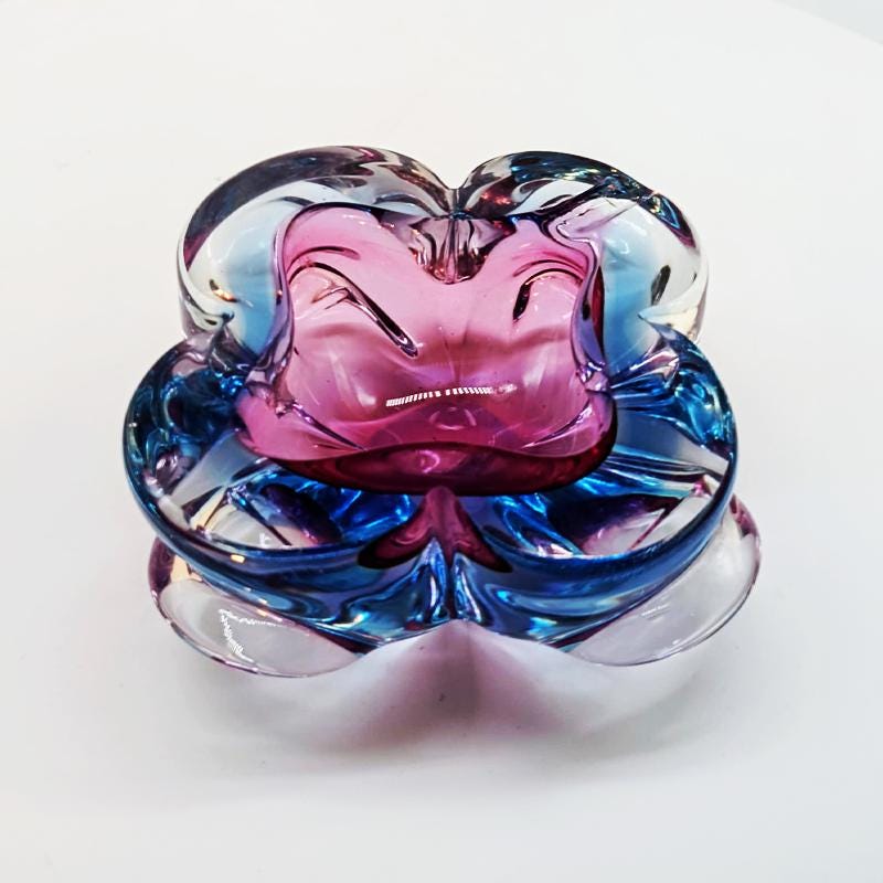 1960s Stunning Pink and Sky Blue Ashtray or Catch-all in Murano Glass. Made in Italy.