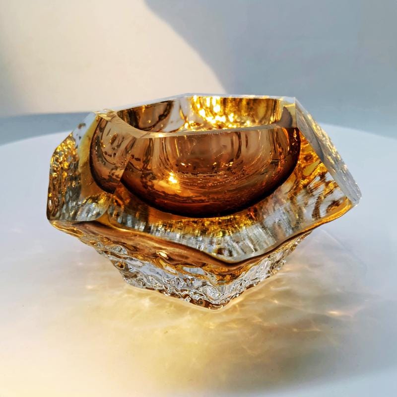1960s Stunning Ashtray or Catch-all in Murano Glass by Flavio Poli for Seguso. Made in Italy.
