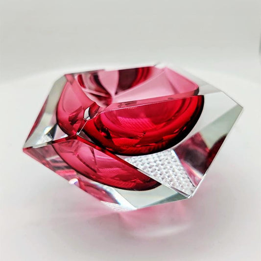 1960s Stunning Pink Ashtray or Catch-all in Murano Glass by Flavio Poli for Seguso.