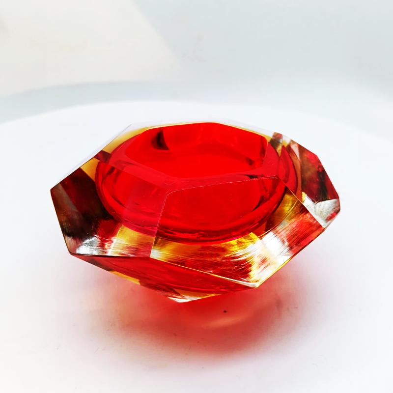 1960s Ashtray or Catch-all in Murano Glass by Flavio Poli for Seguso. Made in Italy.