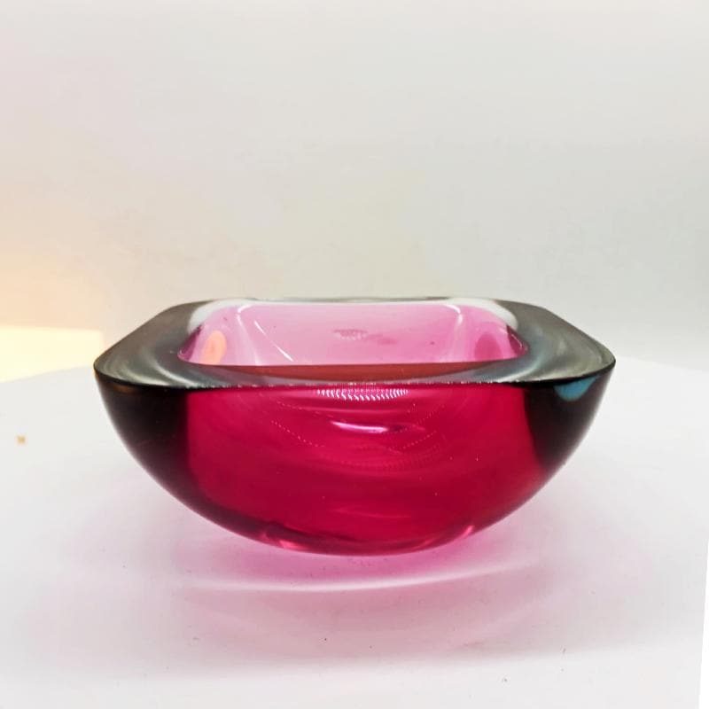 1960s Pink Square with Round Corners Ashtray or Catch-all in Murano Glass. Made in Italy.