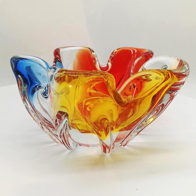 1960s Catch-all, Ashtray or Empty Pocket in Murano Glass. Made in Italy.