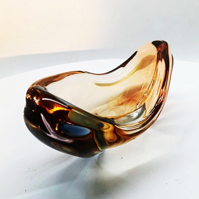 1960s Ashtray or Catch-all in Murano Glass. Made in Italy. 19 cm.
