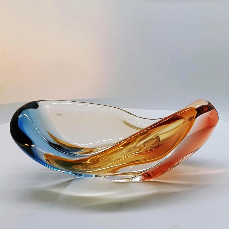 1960s Ashtray or Catch-all in Murano Glass. Made in Italy. 19 cm.