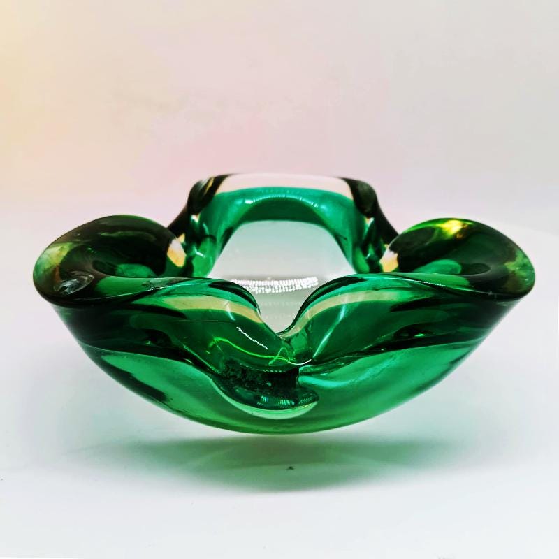 1960s Ashtray or Catch-all in Murano Glass by Flavio Poli for Seguso. Made in Italy.