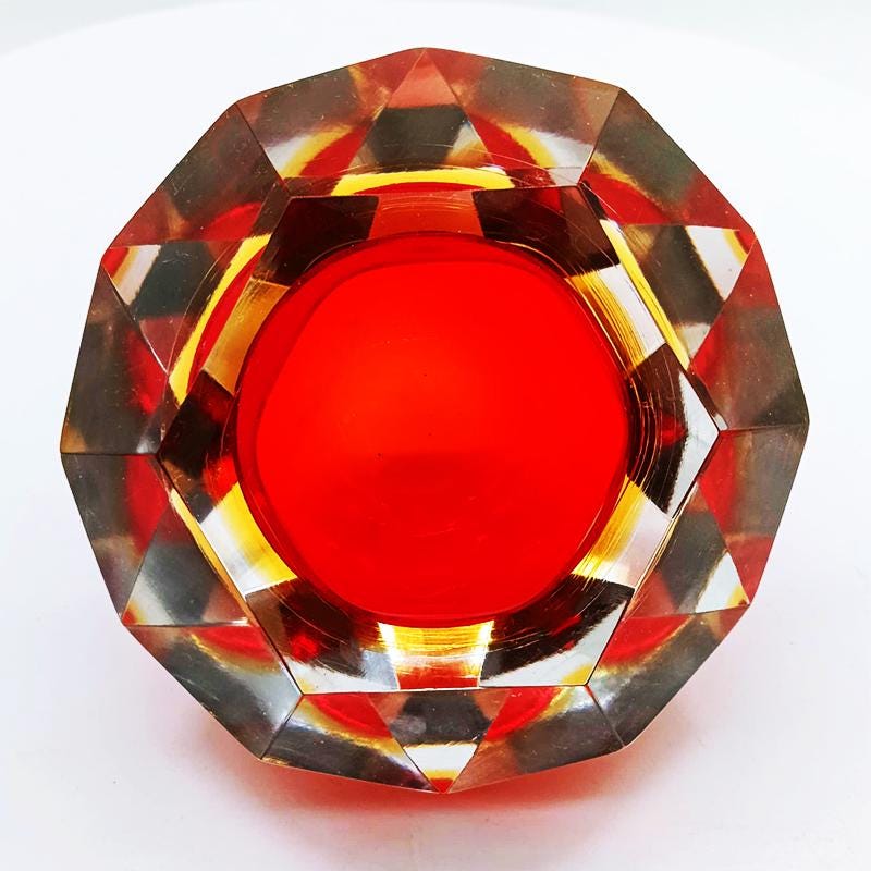 1960s Ashtray or Catch-all in Murano Glass by Flavio Poli for Seguso. Made in Italy.