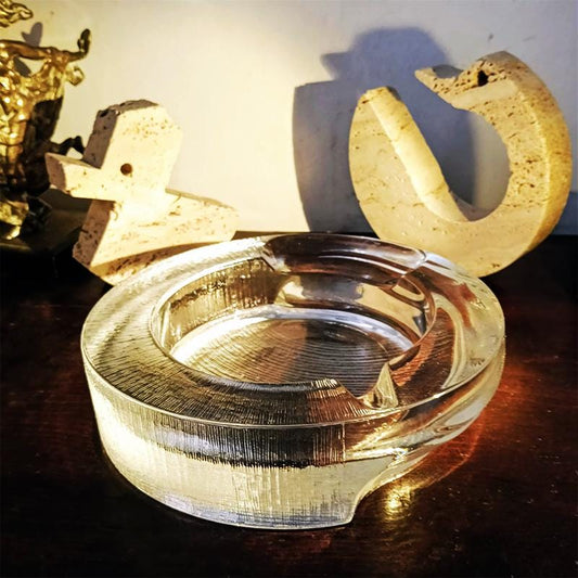 1970s Big  Ashtray by Fabio Frontini for Arnolfo di Cambio in Lead Crystal, Azteca Collection. 20 cm. / 7.87 inches.