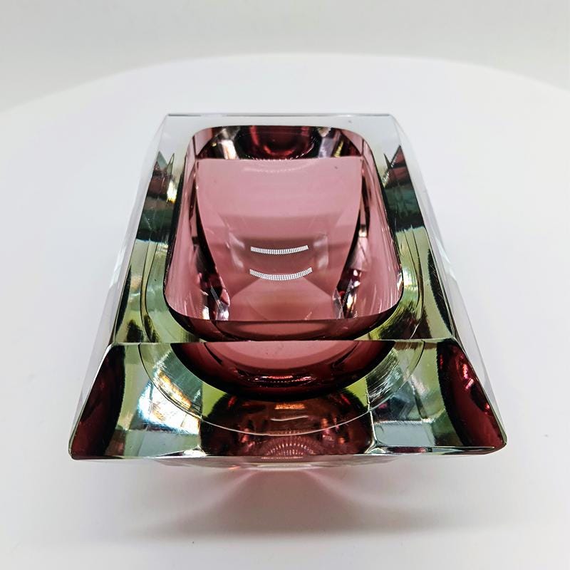1960s  Purple Rectangular Multifaceted Ashtray or Catch-all in Murano Glass by Flavio Poli for Seguso. Made in Italy.
