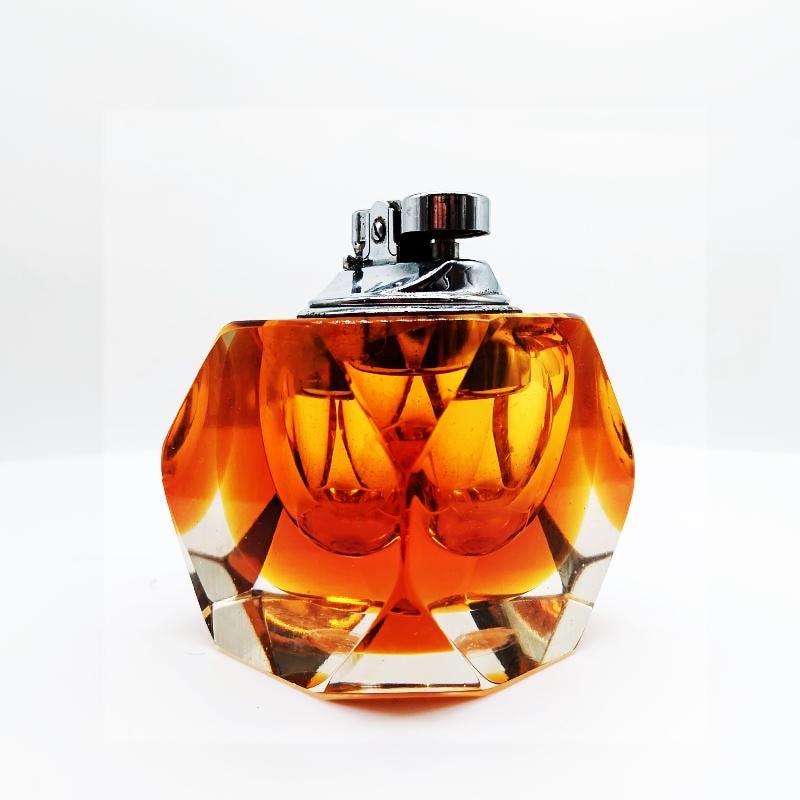 1960s Stunning Table Lighter in Murano Glass by Flavio Poli for Seguso. Made in Italy.