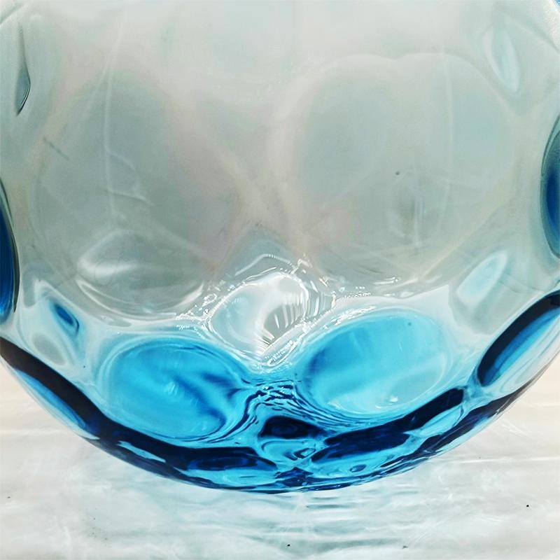 1970s Stunning Vase hand-worker in Murano Glass. Made in Italy