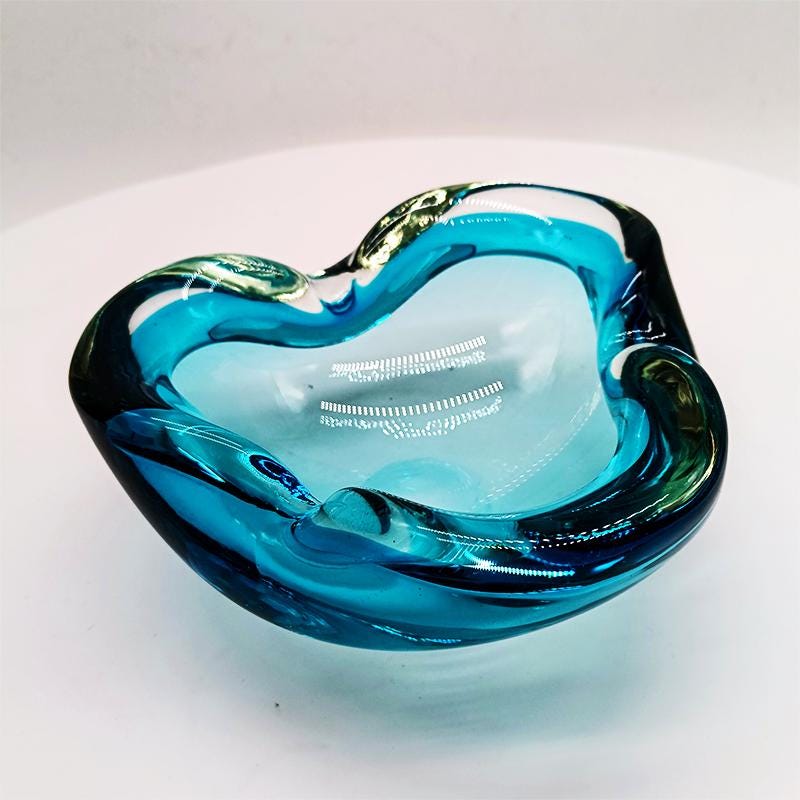 1960s Ligh Blue Ashtray or Catch-all in Murano Glass by Flavio Poli for Seguso. Made in Italy.
