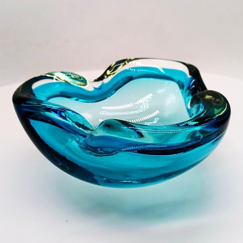 1960s Ligh Blue Ashtray or Catch-all in Murano Glass by Flavio Poli for Seguso. Made in Italy.