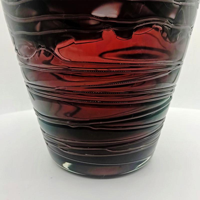 1970s Purple Vase in Hand Worked, Hand Blown Murano Glass - Made in Italy.