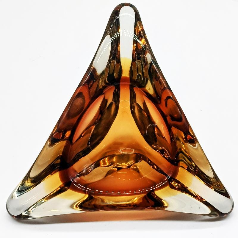 1960s Stunnning Big Triangular Ashtray or Catch-all in Murano Glass. Made in Italy.