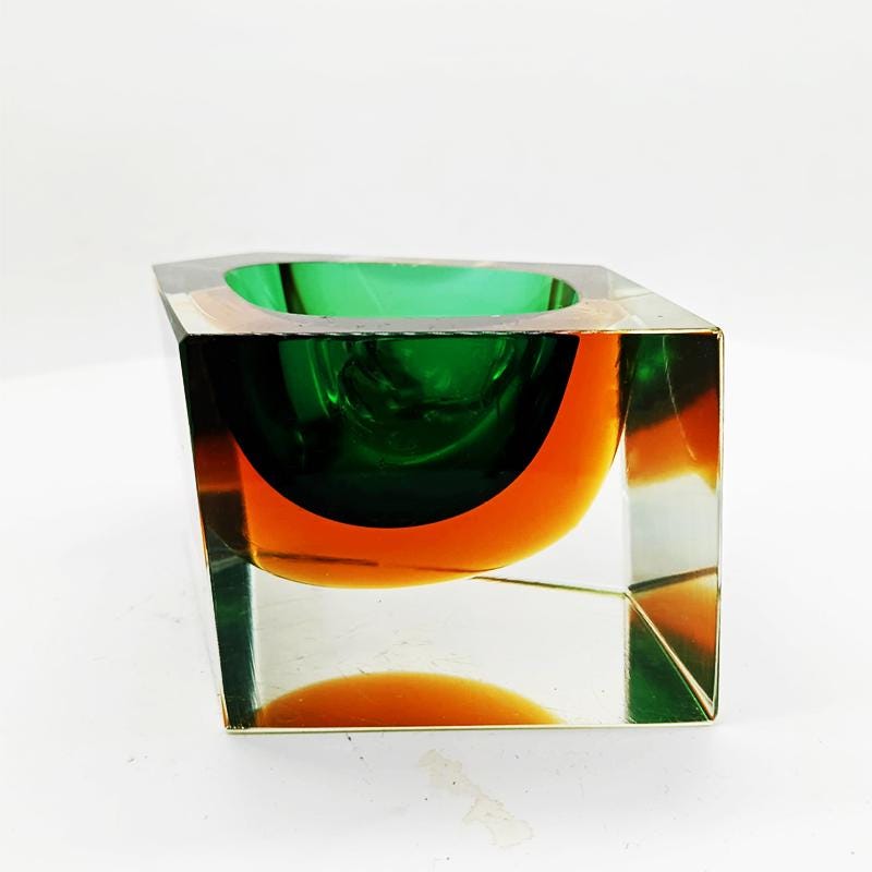 1960s Rare Multifaceted Asymmetrical  Ashtray or Catch-all in Murano Glass by Flavio Poli for Seguso. Made in Italy.