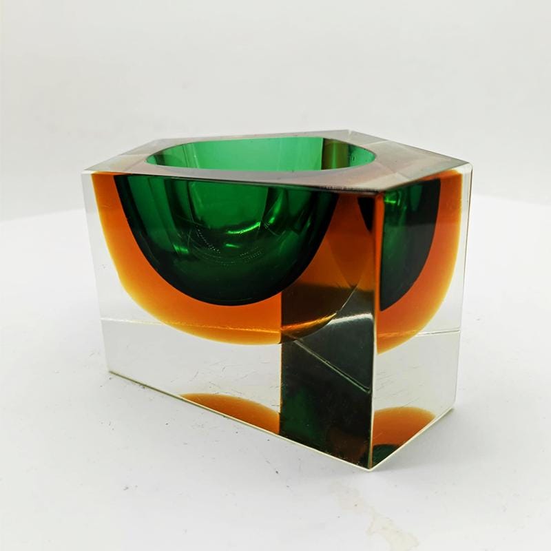 1960s Rare Multifaceted Asymmetrical  Ashtray or Catch-all in Murano Glass by Flavio Poli for Seguso. Made in Italy.