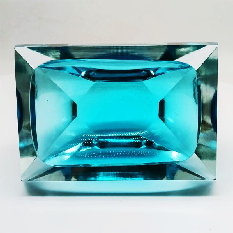 1960s Stunning Rectangular Multifaceted Ashtray or Catch-all in Murano Glass by Flavio Poli for Seguso. Made in Italy.