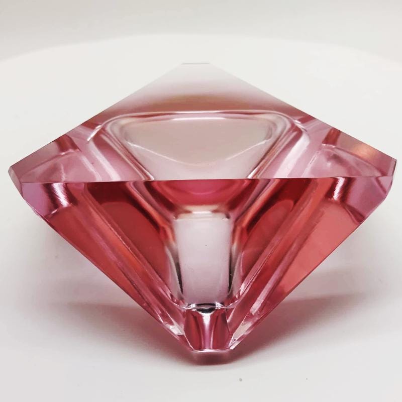 1960s Pink Multifaceted Ashtray or Catch-all in Murano Glass. Made in Italy.