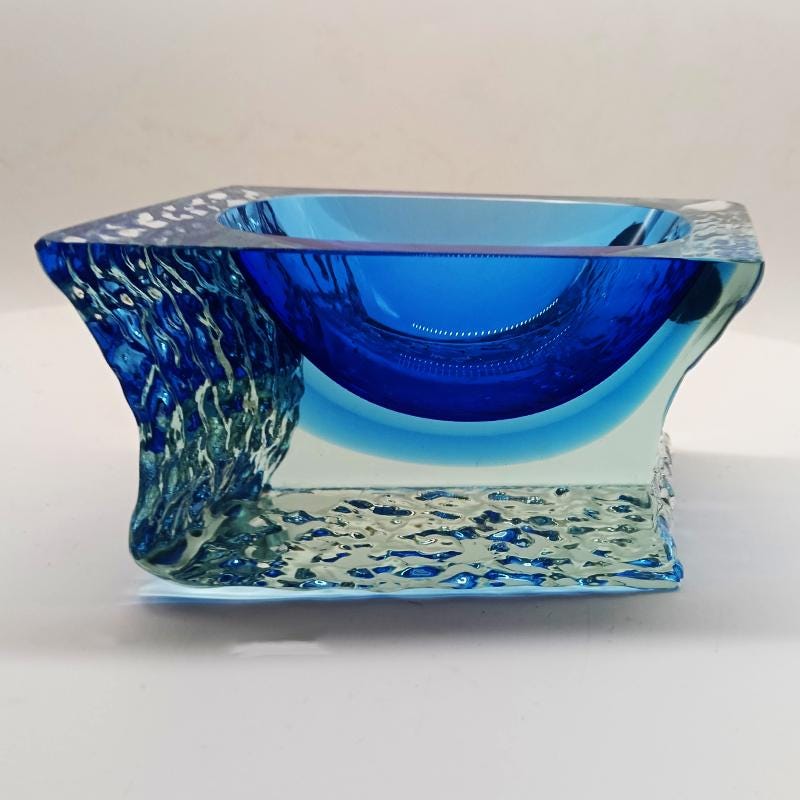 1960s Ashtray or Catch-all in Hand-worked Murano Glass by Flavio Poli for Seguso. Made in Italy