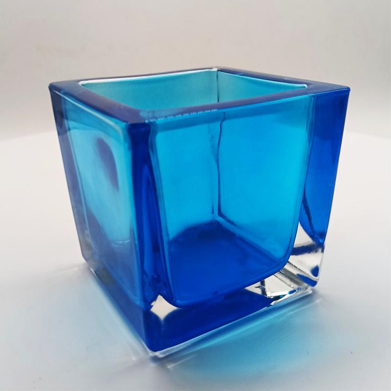 1960s Stunning Ashtray, Sweet dish or Empty pocket in Crystal of Bohemia.