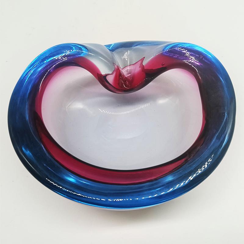 1960s Ashtray or Catch-all in Murano Glass by Flavio Poli for Seguso. 15,5 cm. Made in Italy.