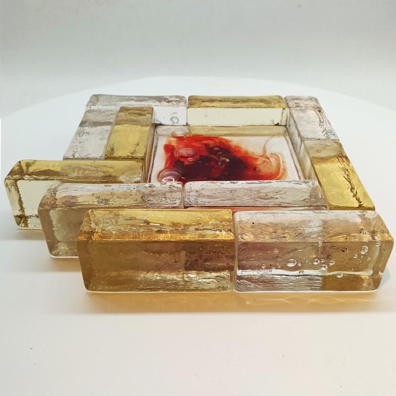 1950s Rare Big Ashtray / Sculpture in Hand Blown Artistic Murano Glass attributed to Toni Zuccheri.