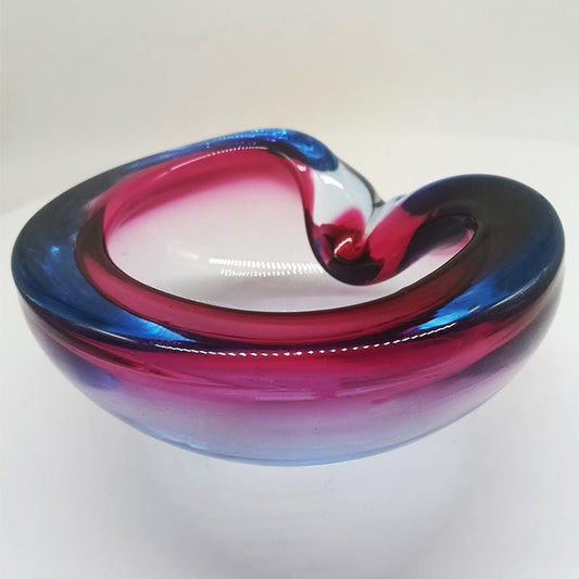 1960s Ashtray or Catch-all in Murano Glass by Flavio Poli for Seguso. 15,5 cm. Made in Italy.