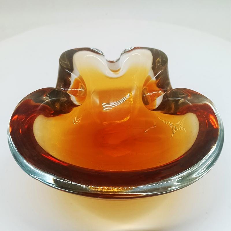 1960s Ashtray or Catch-all in Murano Glass by Flavio Poli for Seguso. Made in Italy.