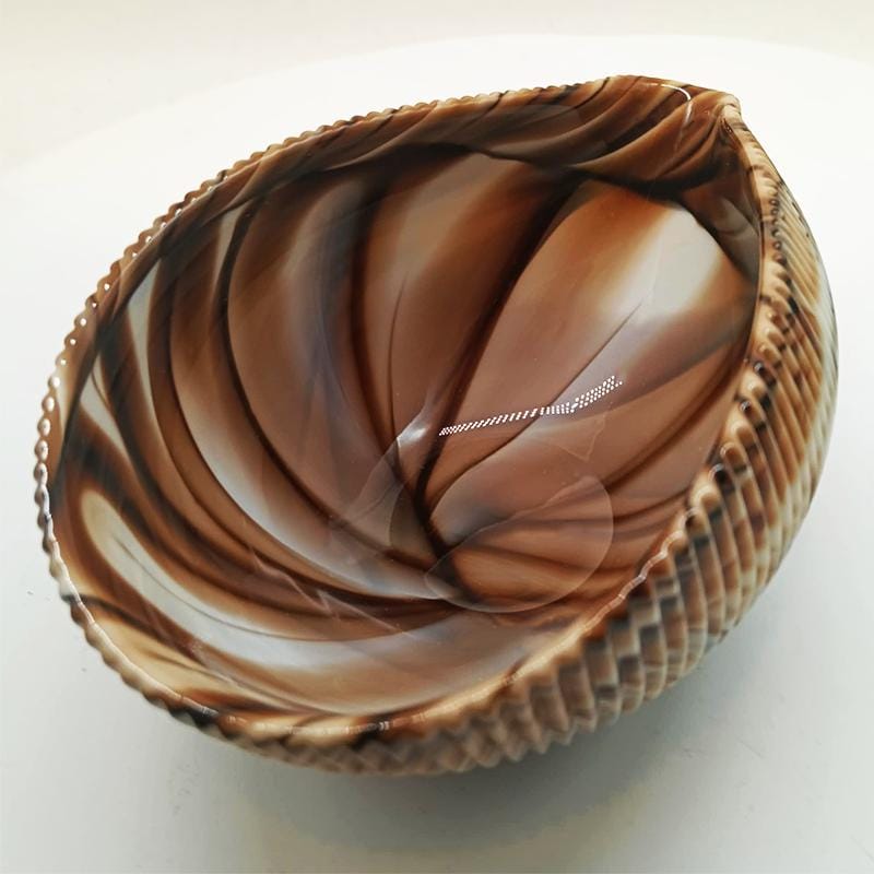 1970s Shell Ashtray - Empty Pocket in hand-worked Murano Art Glass. Made in Italy . Original Label - 18 cm / 7.08 inches.