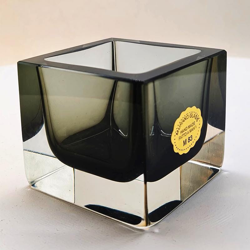 1960s Square Ashtray or Catch-all in Handcrafted Murano Glass by Flavio Poli for Seguso. Made in Murano, Italy