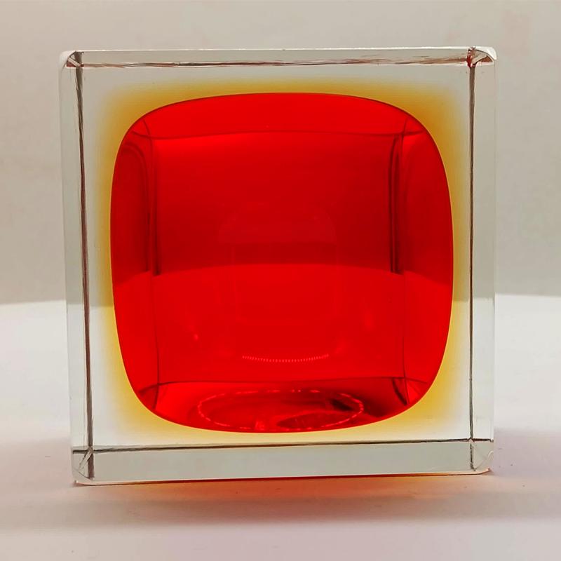 1960s Stunning Handcrafted Square Ashtray or Catch-all in Murano Glass by Flavio Poli for Seguso.