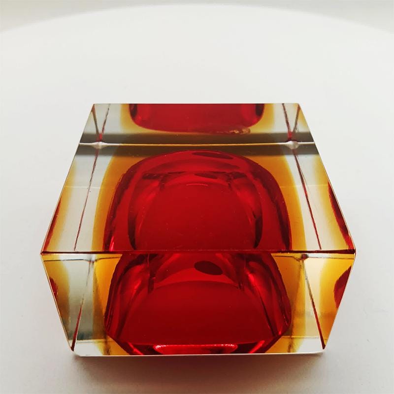 1960s Stunning Handcrafted Square Ashtray or Catch-all in Murano Glass by Flavio Poli for Seguso.
