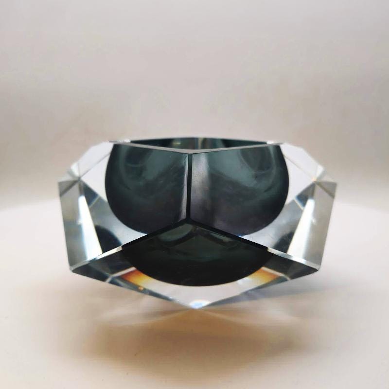 1960S Ashtray or Catch-all in Murano Glass by Flavio Poli for Seguso. Made in Italy. 14 cm / 5.51 inches