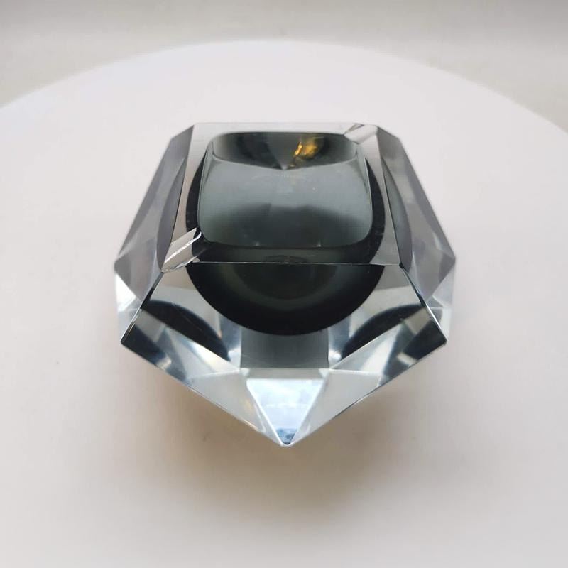 1960S Ashtray or Catch-all in Murano Glass by Flavio Poli for Seguso. Made in Italy. 14 cm / 5.51 inches