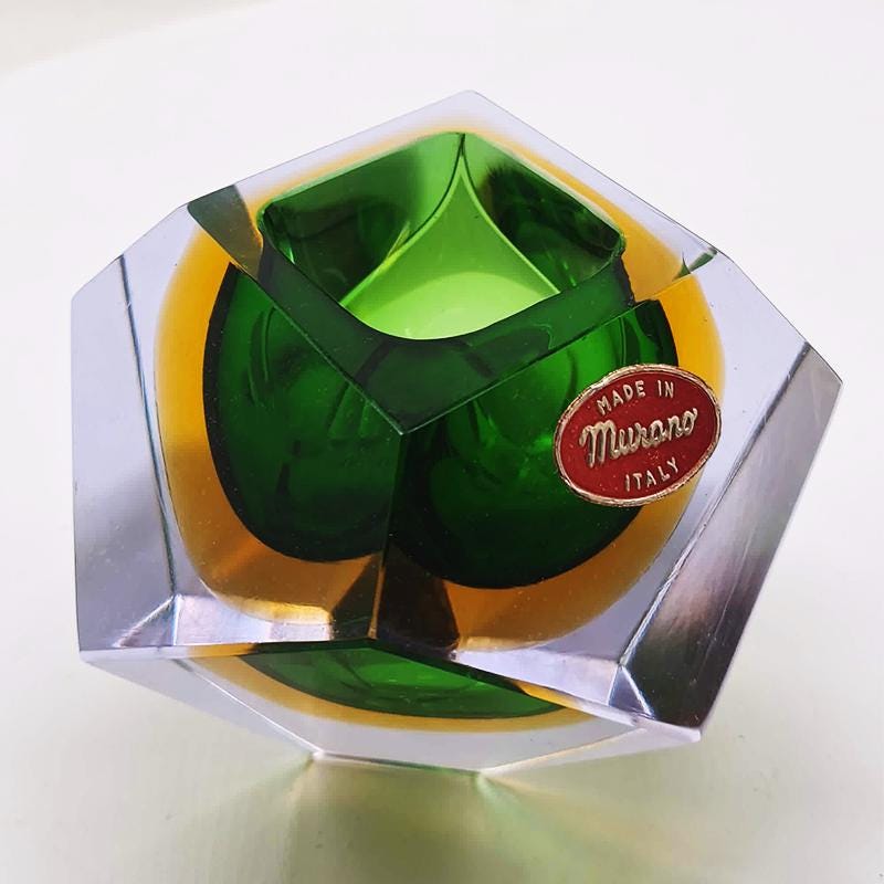 1960s Asymmetrical and particular Multifaceted Ashtray / Bowl in Murano Glass. Made in Murano, Italy