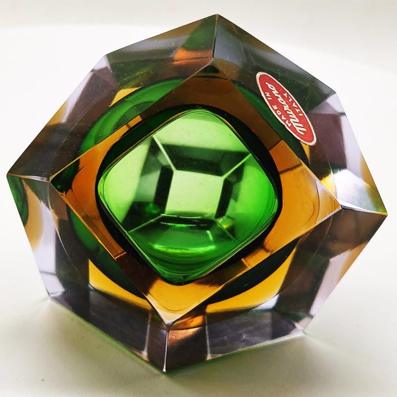 1960s Asymmetrical and particular Multifaceted Ashtray / Bowl in Murano Glass. Made in Murano, Italy